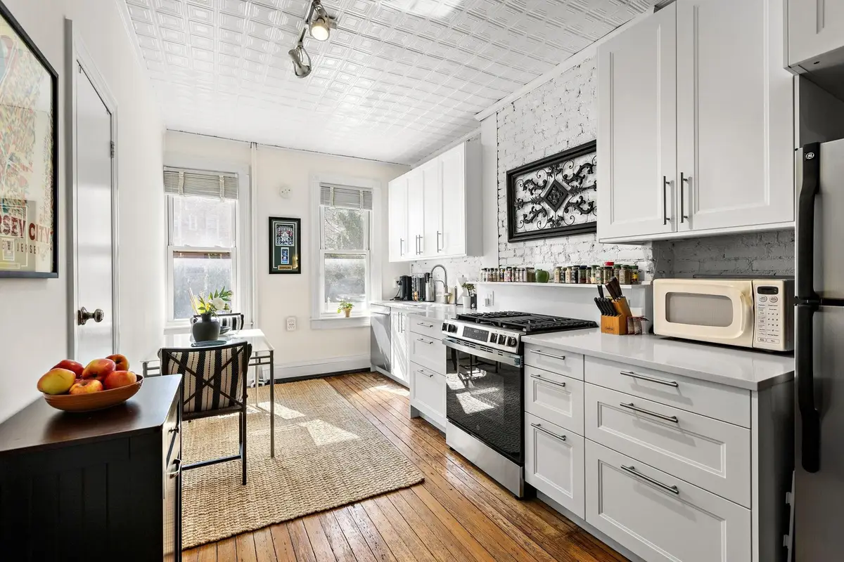 351 8TH ST #1R, Jersey City, NJ 07302 - #1