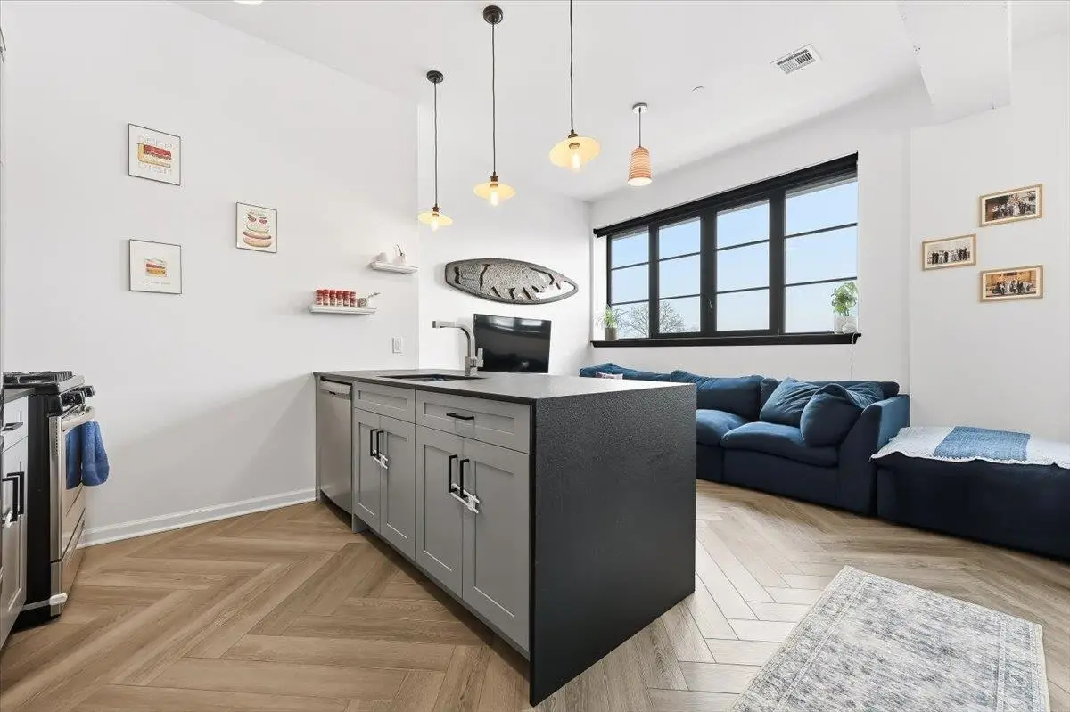 142 CHARLES ST #403, Jersey City, NJ 07307 - #1