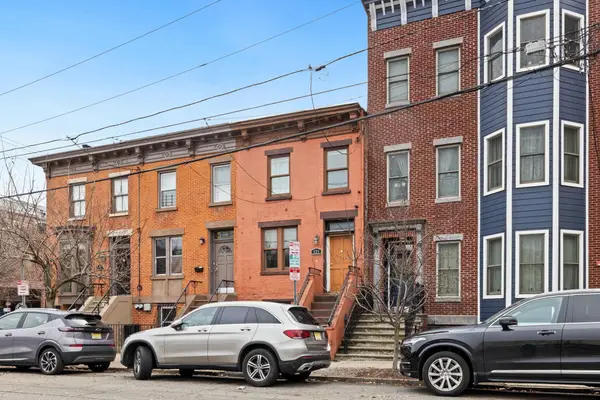 325 PAVONIA AVE, JC, Downtown, NJ 07302-2825