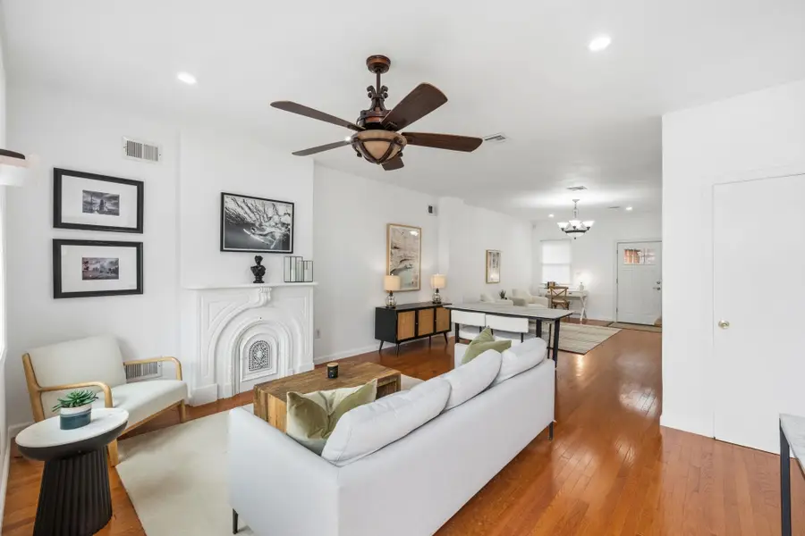 325 PAVONIA AVE, Jersey City, NJ 07302-2825 - #3