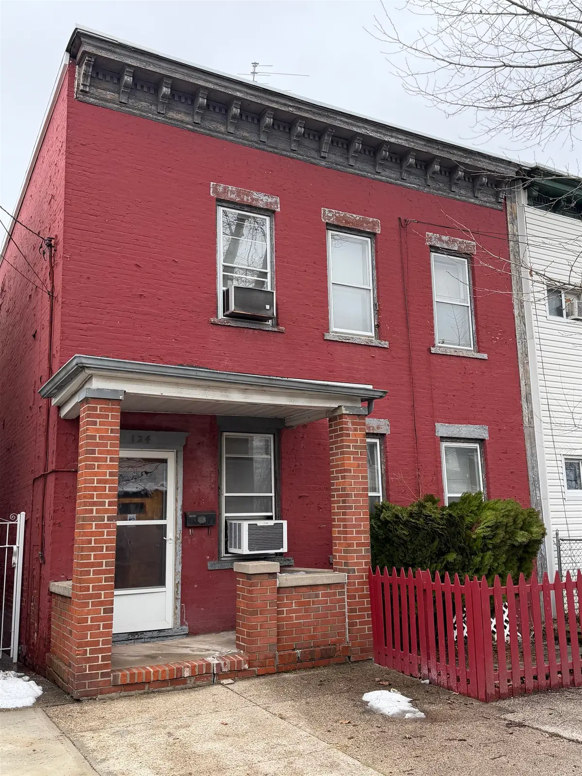 124 WILLIAMS AVE, Jersey City, NJ 07304 - #1