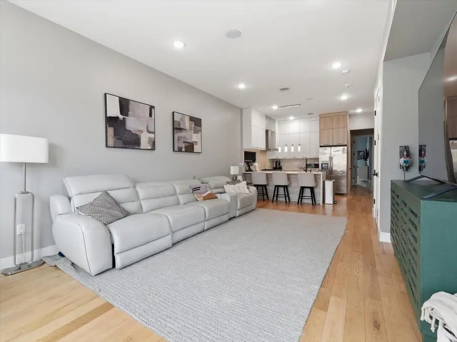 19 EASTERN PARKWAY #1, Jersey City, NJ 07305 - #3