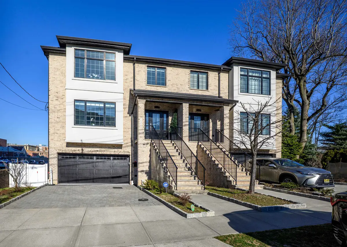 2021 FLETCHER AVE, Fort Lee, NJ 07024 - #1