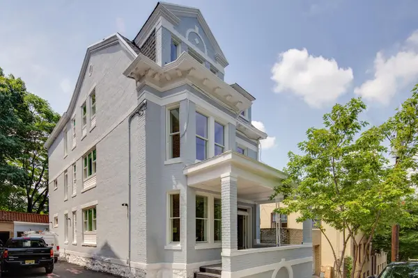 57 HUDSON PL #2, Weehawken, NJ 07086