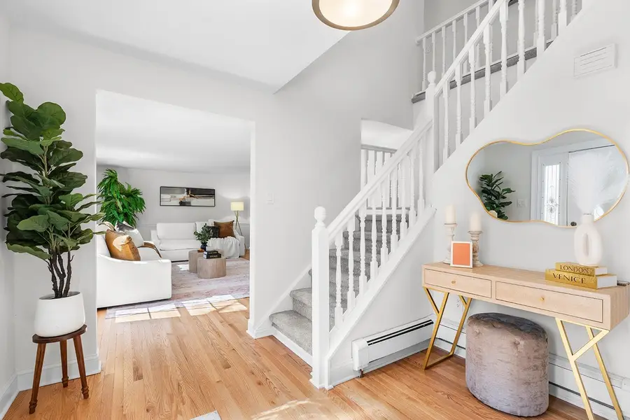 27 NORWOOD AVE, Glen Rock, NJ 07452-1425 - #3