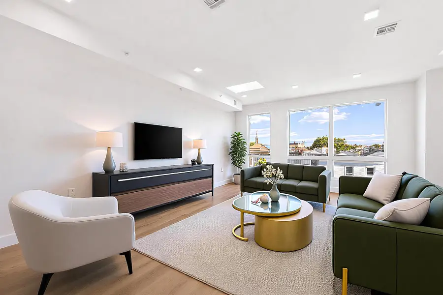 99 THORNE ST #B2, Jersey City, NJ 07307 - #2