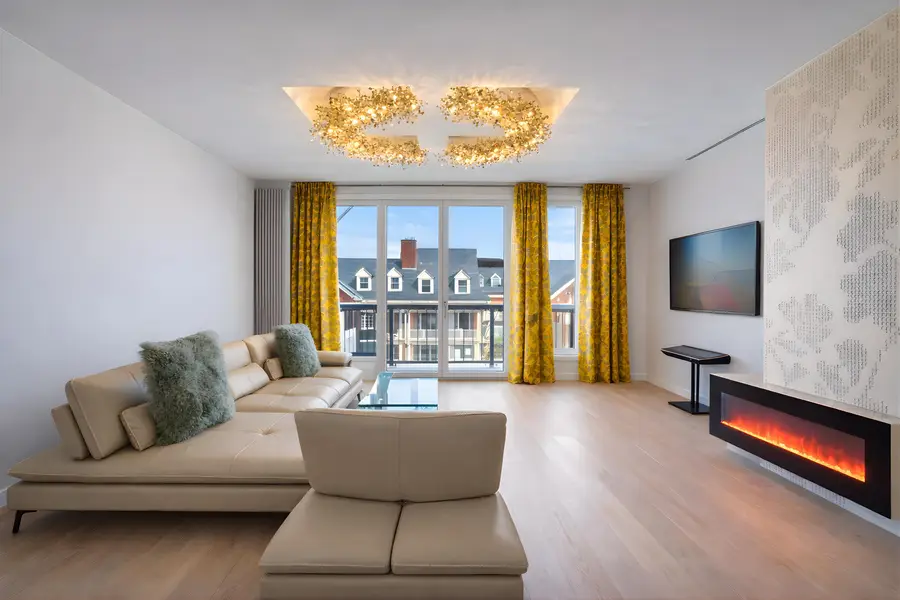 201 SHEARWATER CT WEST #31, Jersey City, NJ 07305 - #2