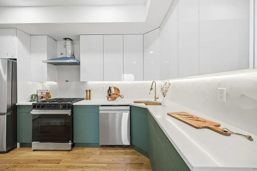 1904 JOHN F KENNEDY BLVD #1, Jersey City, NJ 07305 - #3