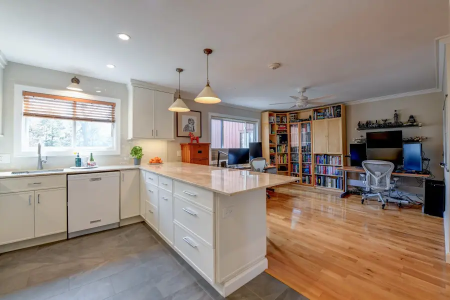 598 SANDERLING CT #598, Secaucus, NJ 07094 - #2