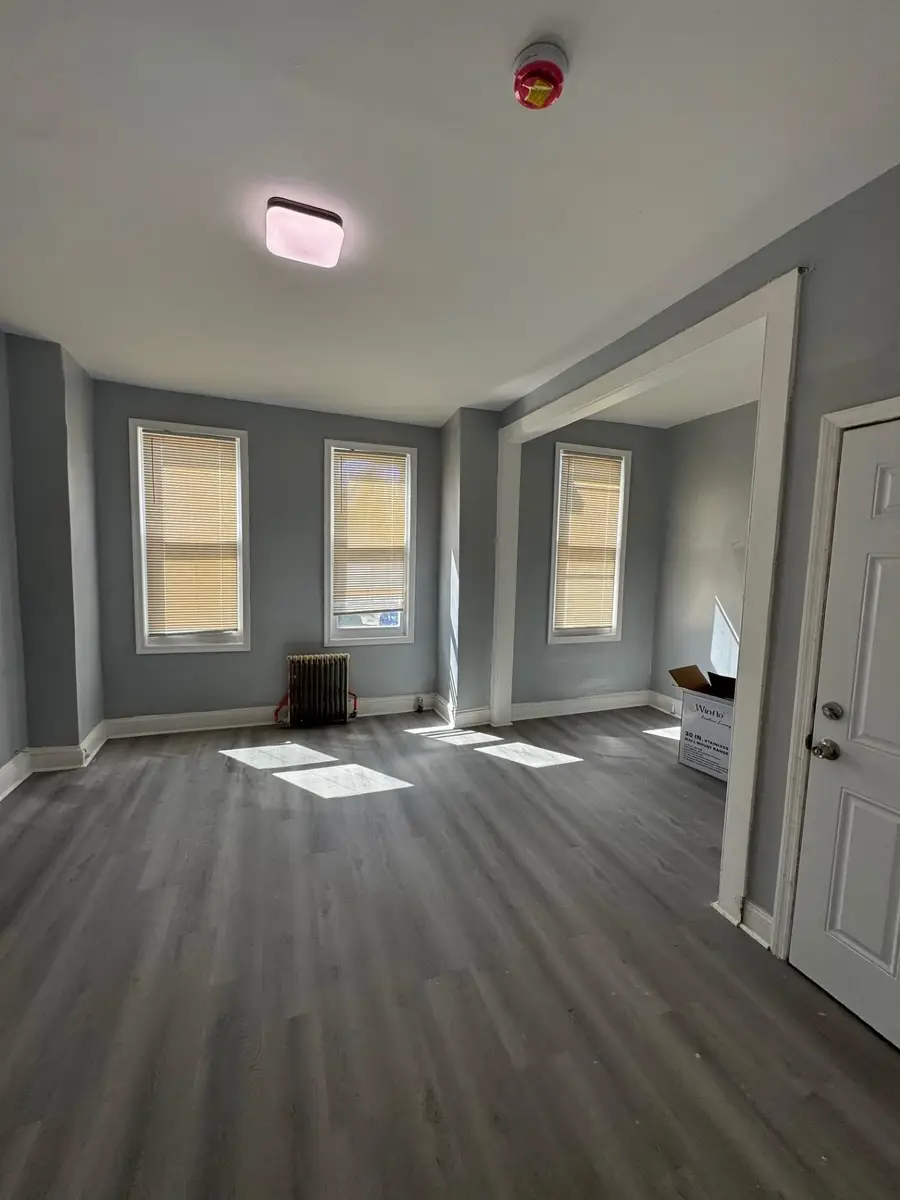 138 BAYVIEW AVE, Jersey City, NJ 07305 - #3