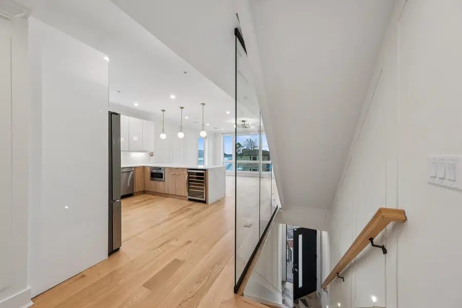 183 ZABRISKIE ST #3, Jersey City, NJ 07307-1111 - #3