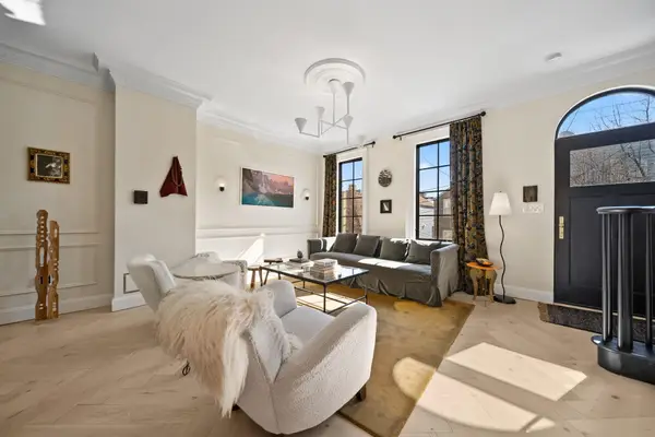 16A PATERSON ST, JC, Heights, NJ 07307