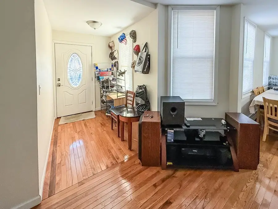 121 FOWLER AVE, Jersey City, NJ 07305 - #2