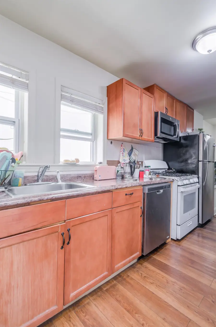 77 WALLIS AVE, Jersey City, NJ 07306 - #3