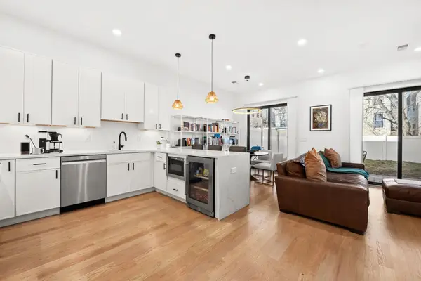 34 MANHATTAN AVE #2, JC, Heights, NJ 07307