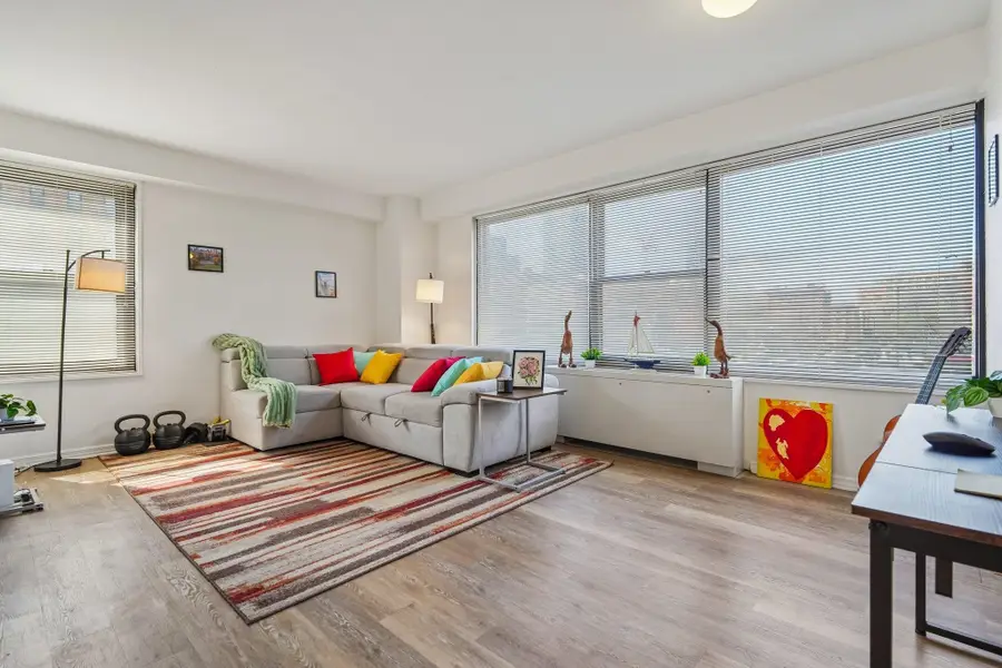 135 MONTGOMERY ST #2F, Jersey City, NJ 07302 - #2