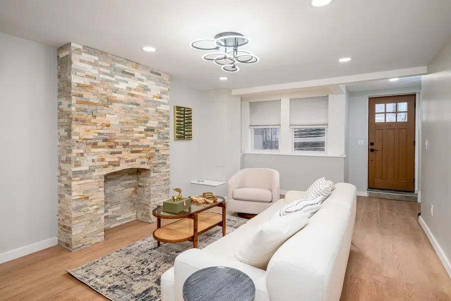 70 BOWERS ST #1, Jersey City, NJ 07307 - #2