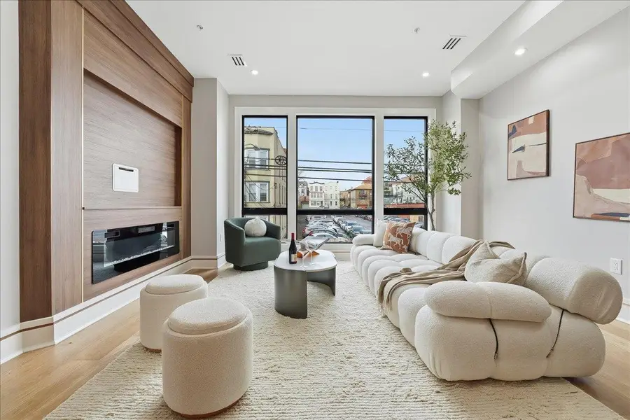 134 HANCOCK AVE #2, Jersey City, NJ 07307 - #2