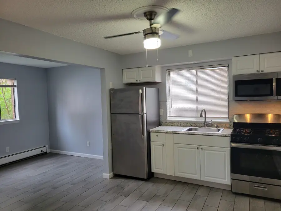 17-19 68TH ST #8, Guttenberg, NJ 07093 - #2