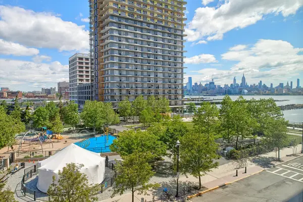 2 SHORE LANE #203, JC, Downtown, NJ 07310