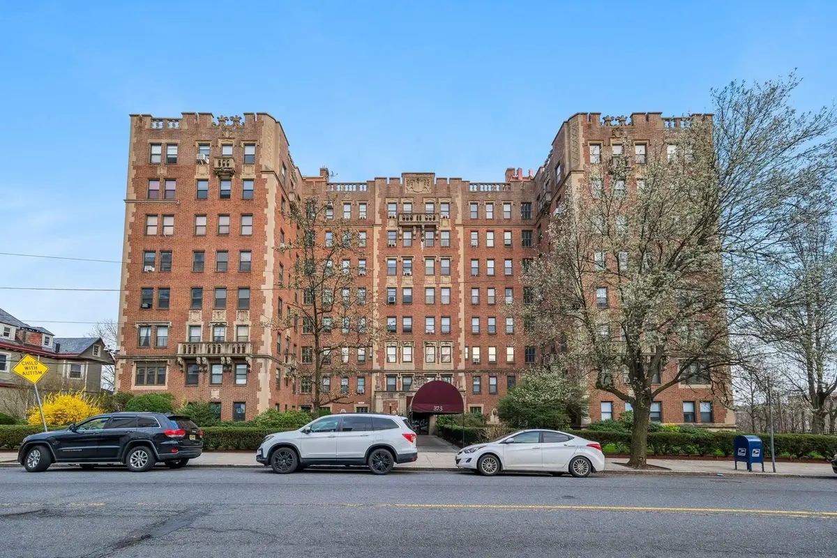 375 MT PROSPECT AVE #6DW, Newark, NJ 07104-2103 - #1