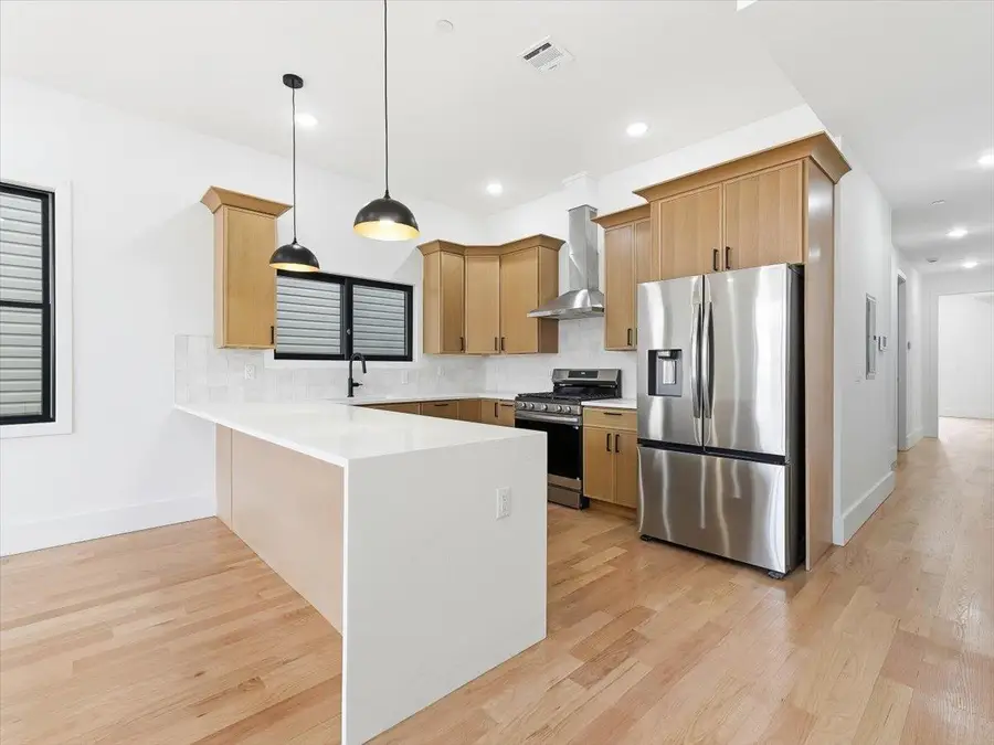 68 JORDAN AVE #2, Jersey City, NJ 07306 - #3