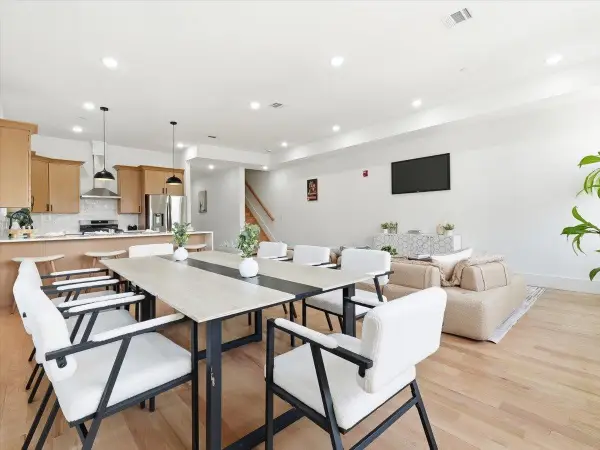 68 JORDAN AVE #3, JC, Journal Square, NJ 07306