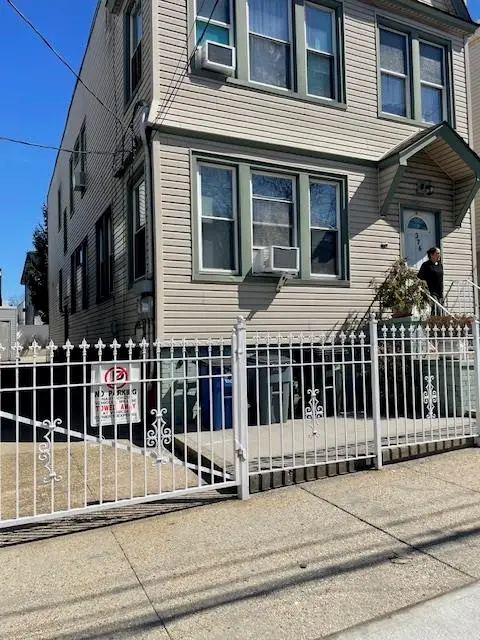 376 UNION ST, JC, West Bergen, NJ 07304