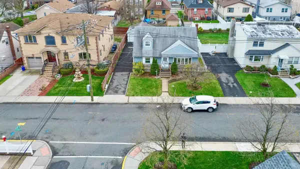 133 FRANKLIN ST, Secaucus, NJ 07094