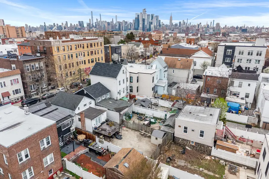 413 4TH ST, Union City, NJ 07087 - #3