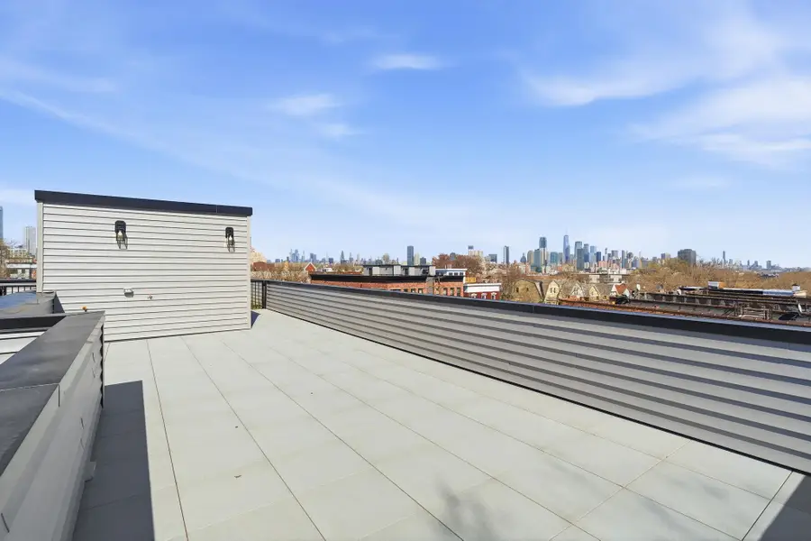 29 CLINTON AVE #2, Jersey City, NJ 07304 - #3