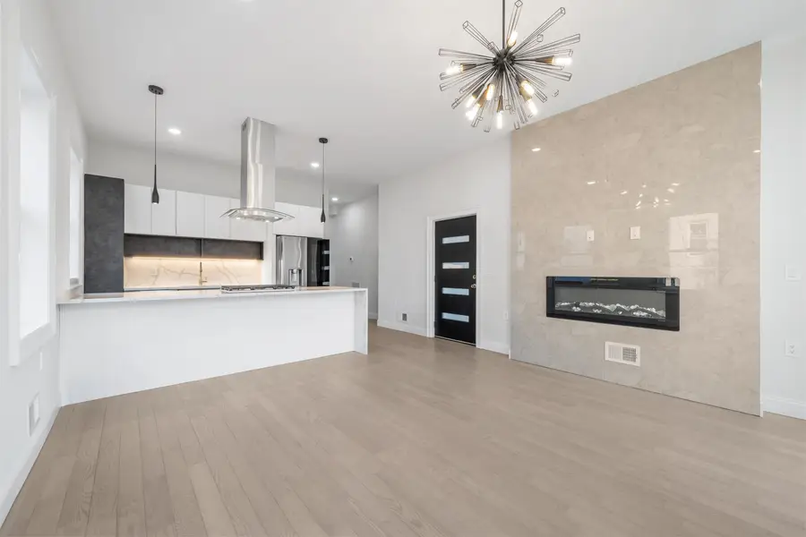 272 TERRACE AVE #A, Jersey City, NJ 07307 - #3