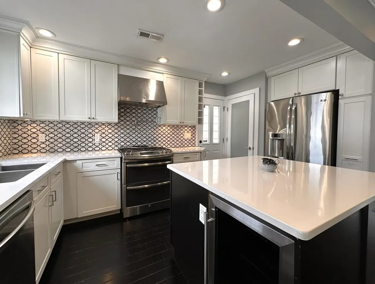 286 CLENDENNY AVE, Jersey City, NJ 07304 - #1