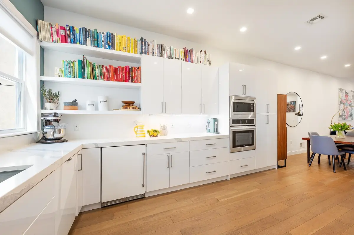 207 NEW YORK AVE, Union City, NJ 07087 - #1