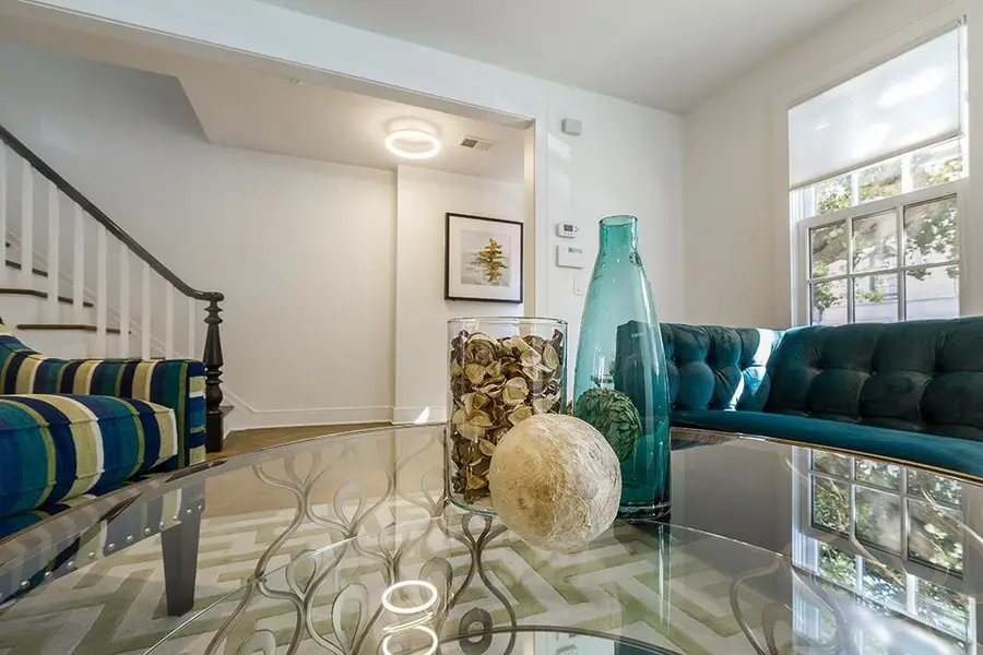 220.5 3RD ST, Jersey City, NJ 07302 - #3