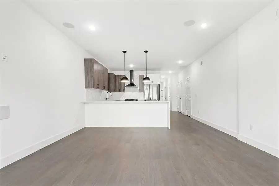 201 LINCOLN ST, Jersey City, NJ 07307 - #3