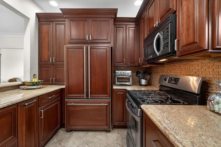 300 STEGMAN PARKWAY, Jersey City, NJ 07305 - #2