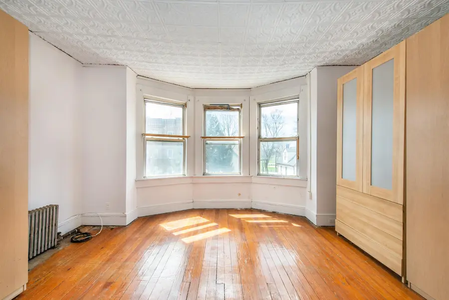 66 GAUTIER AVE #302/3R, Jersey City, NJ 07306-7049 - #3