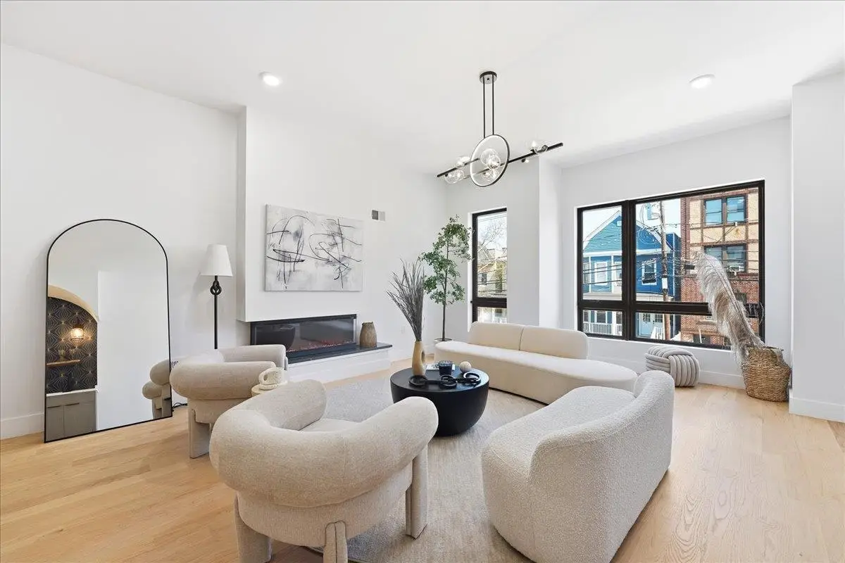 81 LEXINGTON AVE #1, Jersey City, NJ 07304 - #1