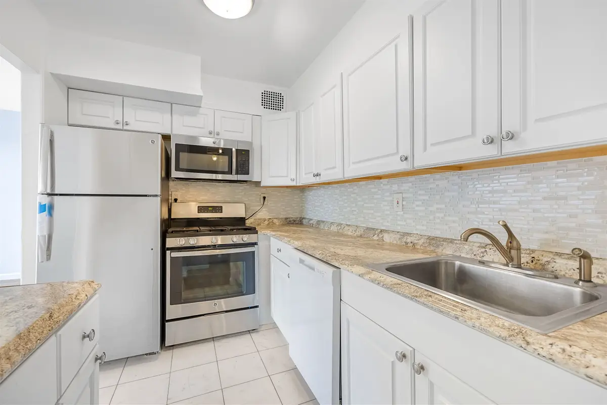 6050 JOHN F KENNEDY BLVD, West New York, NJ 07093 - #1