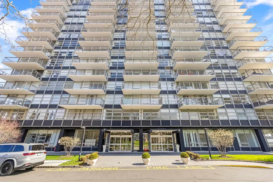 6050 JOHN F KENNEDY BLVD, West New York, NJ 07093 - #3