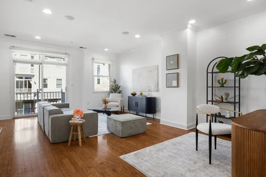 373 KING CT, West New York, NJ 07093 - #3