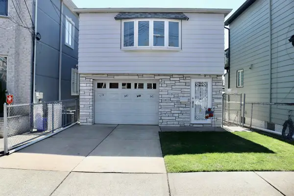 768 4TH ST, Secaucus, NJ 07094