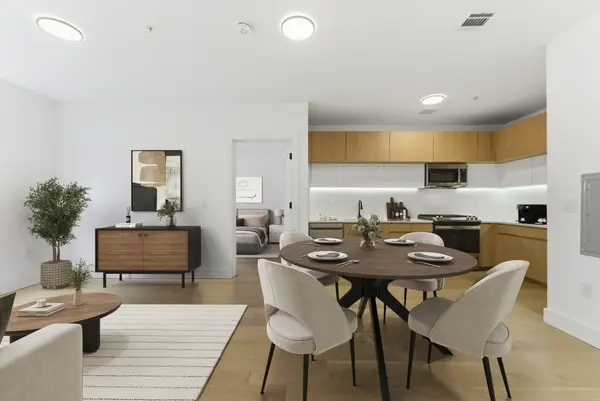 649 38TH ST #203, Union City, NJ 07087-2518