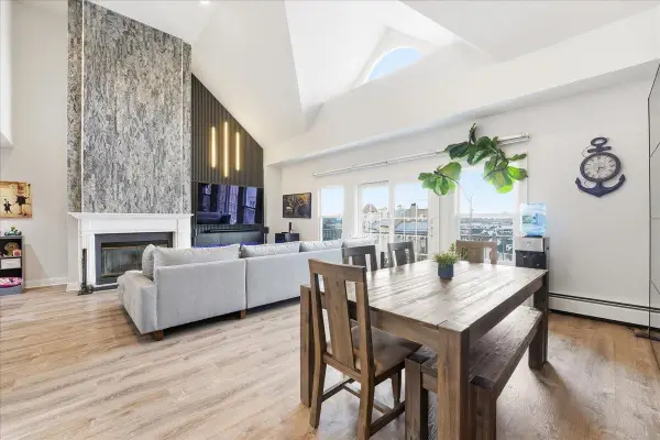 101 SHEARWATER CT EAST #63, JC, Greenville, NJ 07305