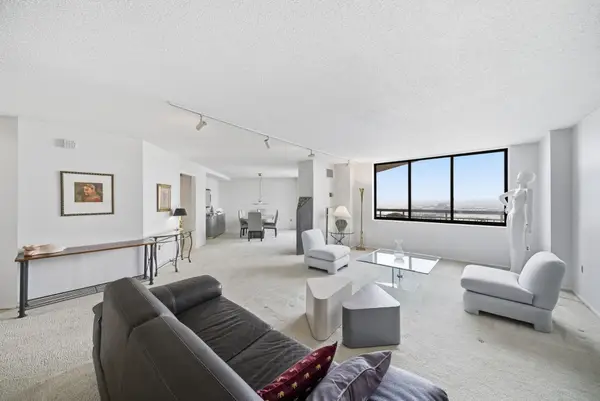 2103 HARMON COVE TOWER #2103, Secaucus, NJ 07094