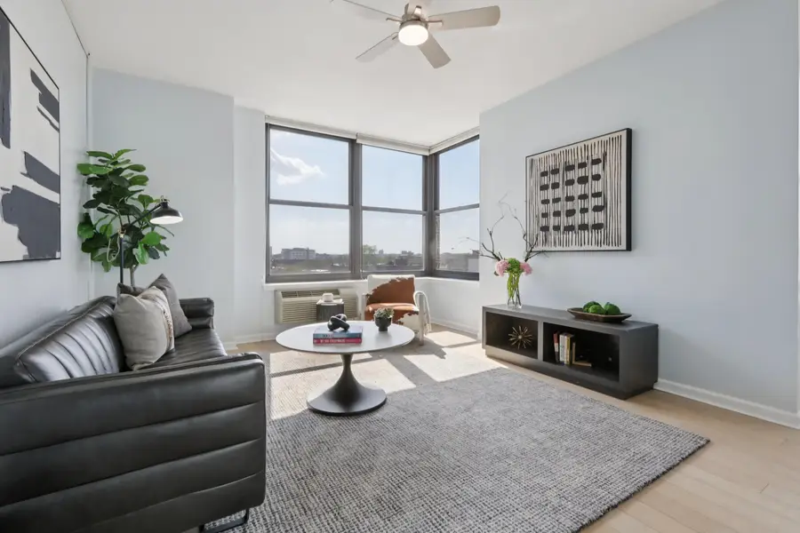 102 CHRISTOPHER COLUMBUS DR #904, Jersey City, NJ 07302 - #3