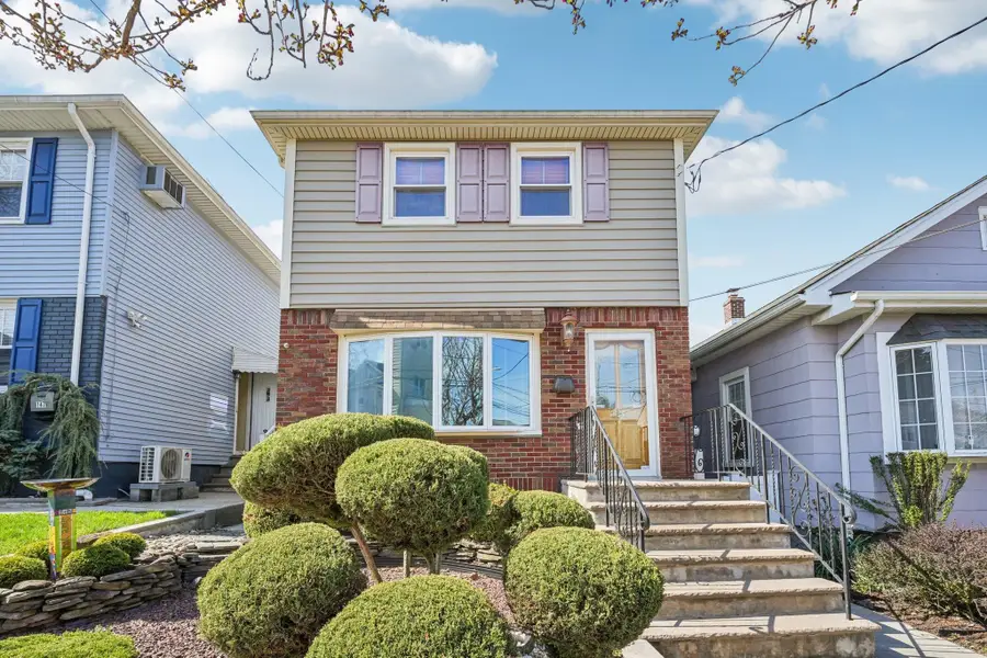 151 ARLINGTON BLVD, North Arlington, NJ 07031 - #2
