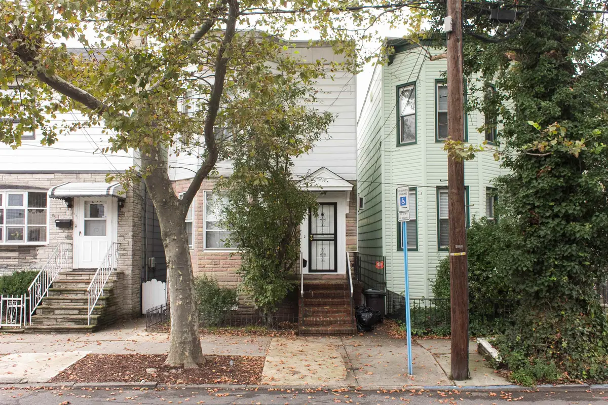 248 NEPTUNE AVE, Jersey City, NJ 07305 - #1