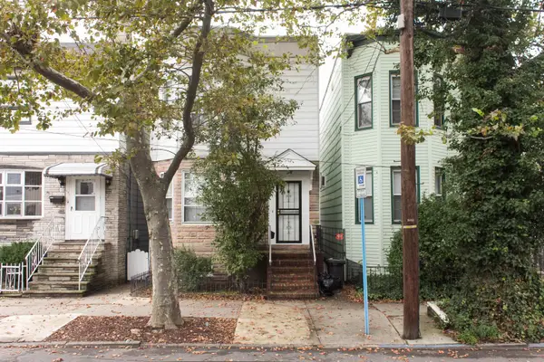 248 NEPTUNE AVE, JC, West Bergen, NJ 07305